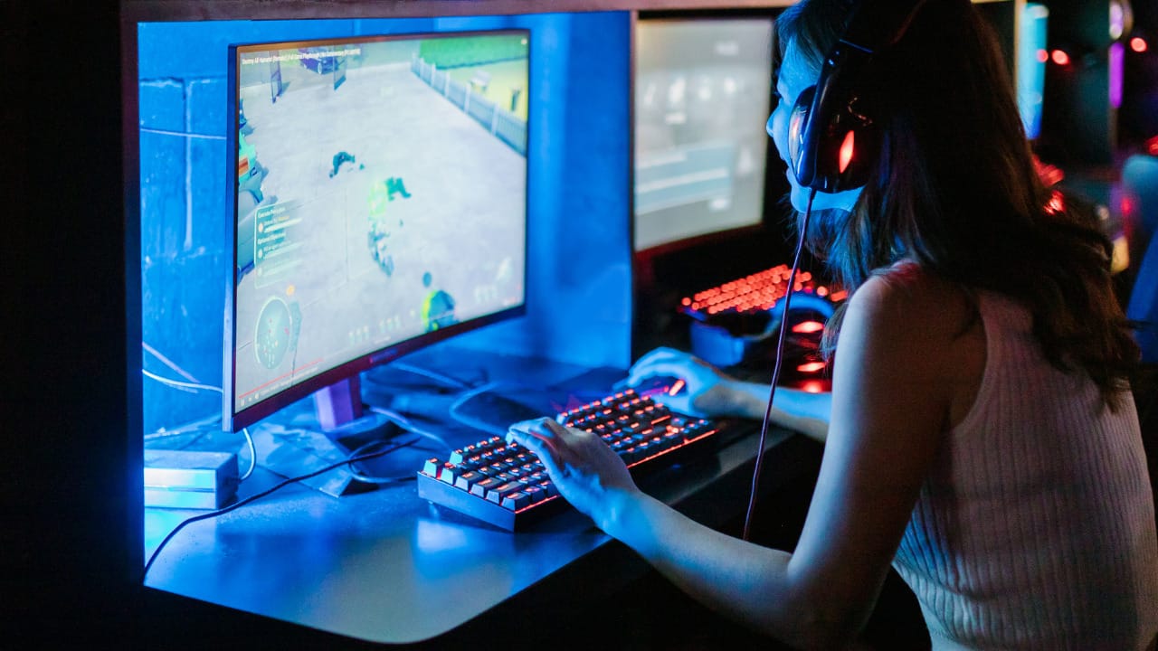 What Fintech Can Learn from Gaming, Streaming, and E-Commerce